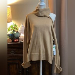 NWT 1State Sweater